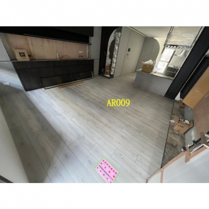 LINE_ALBUM_AR009_240619_3.jpg